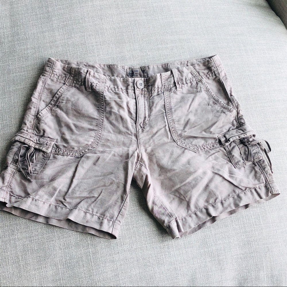 American Eagle Grey Shorts